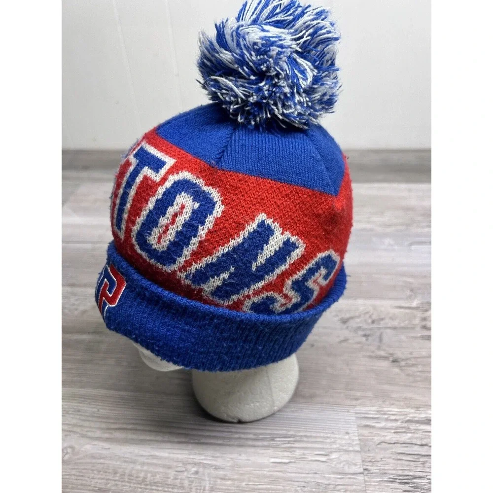 Detroit Pistons Knit Hat Pom Pom Beanie‎ Youth Winter Hat Spell Out